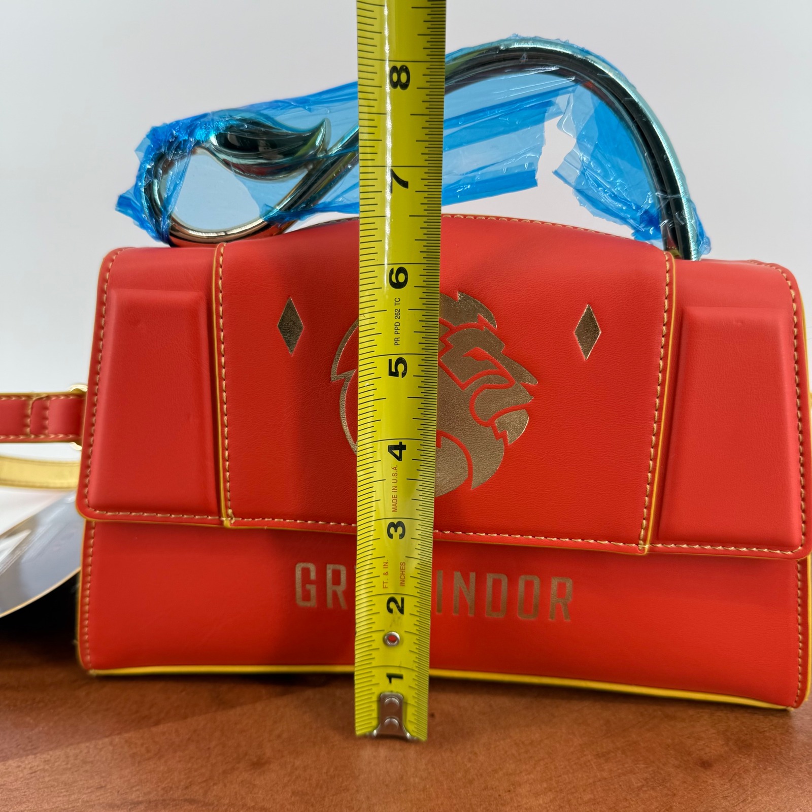 Fred Segal Harry Potter Satchel Womens Red Gryffindor Lion Crossbody Bag Nwt — image 5 of 8